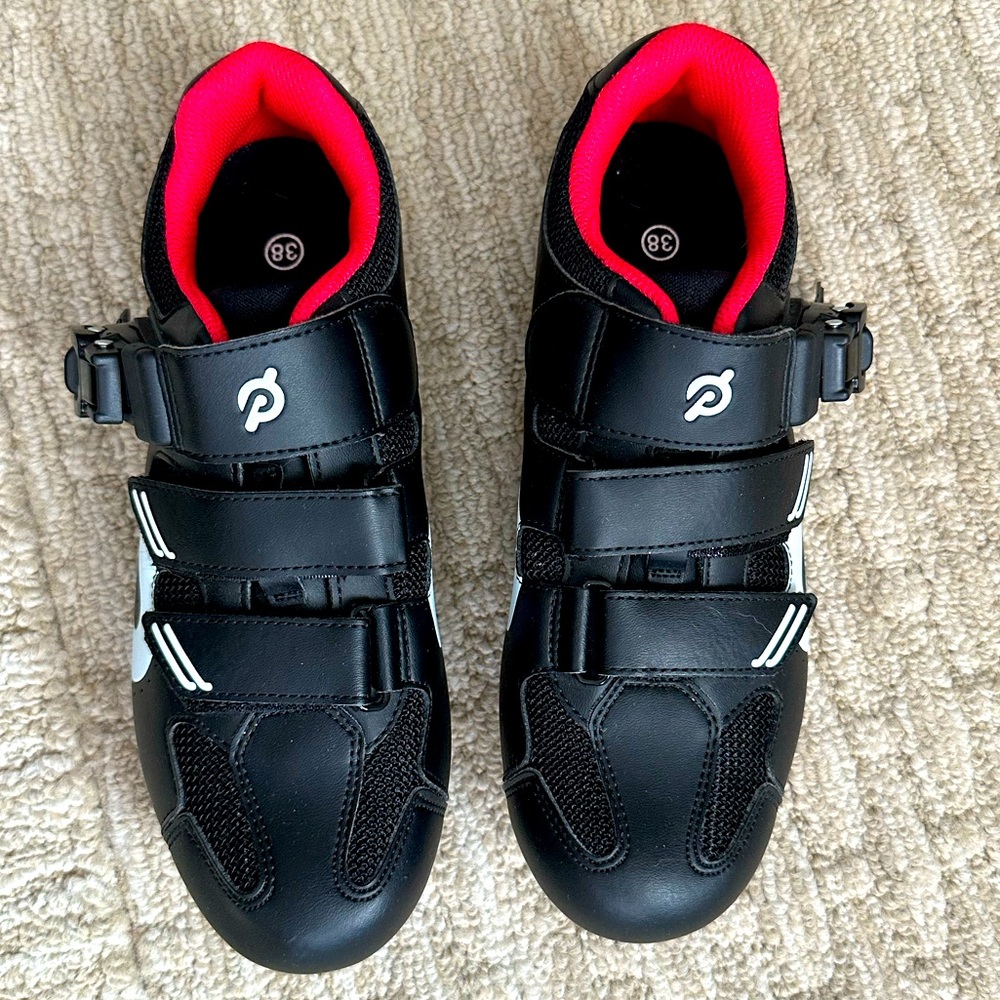 Peleton shoes size 38
